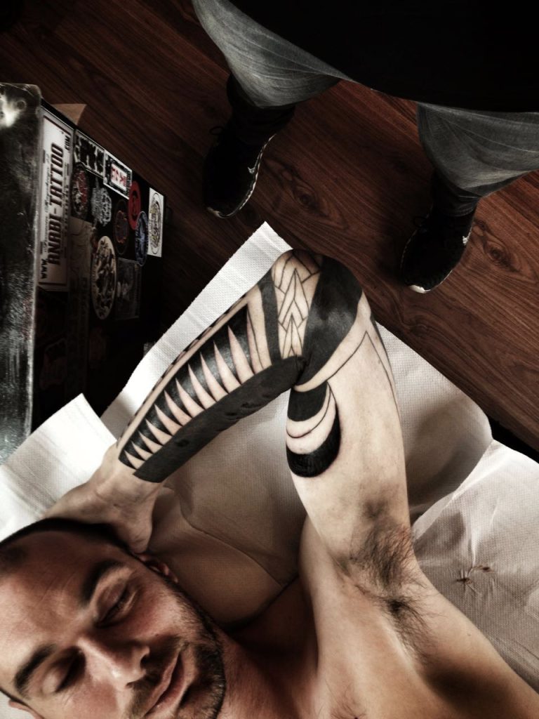 Hanumantra Blackwork Tattoo un1ty birmingham shrewsbury4