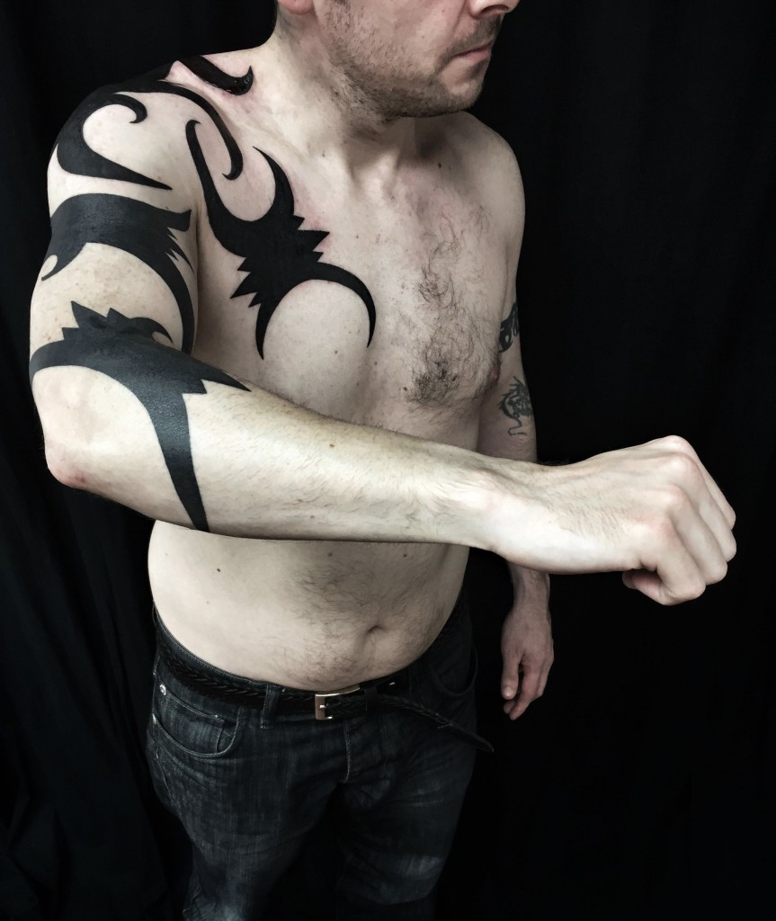 Hanumantra blackwork borneo inspired tribal tattoo un1ty 06