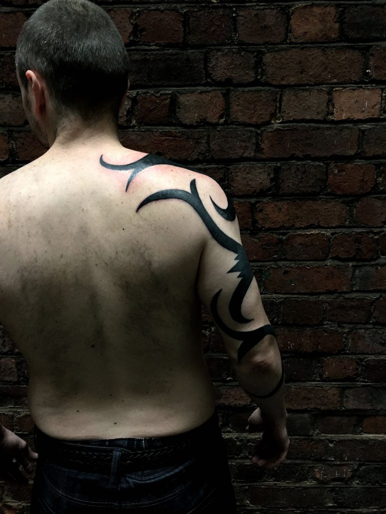 Hanumantra blackwork borneo inspired tribal tattoo un1ty 09